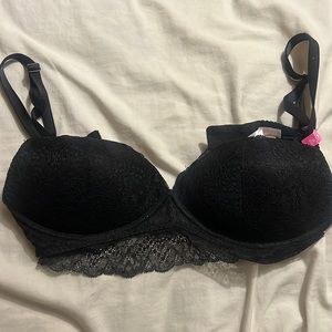 NWT Victoria’s Secret pink bralette